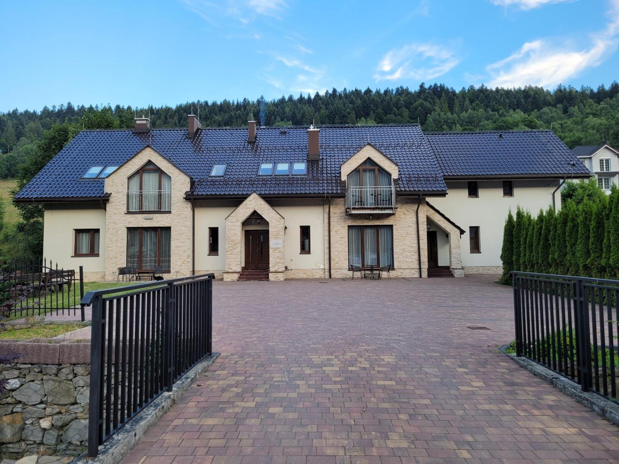 Apartamenty Pod Skrzycznem Щирк Екстериор снимка