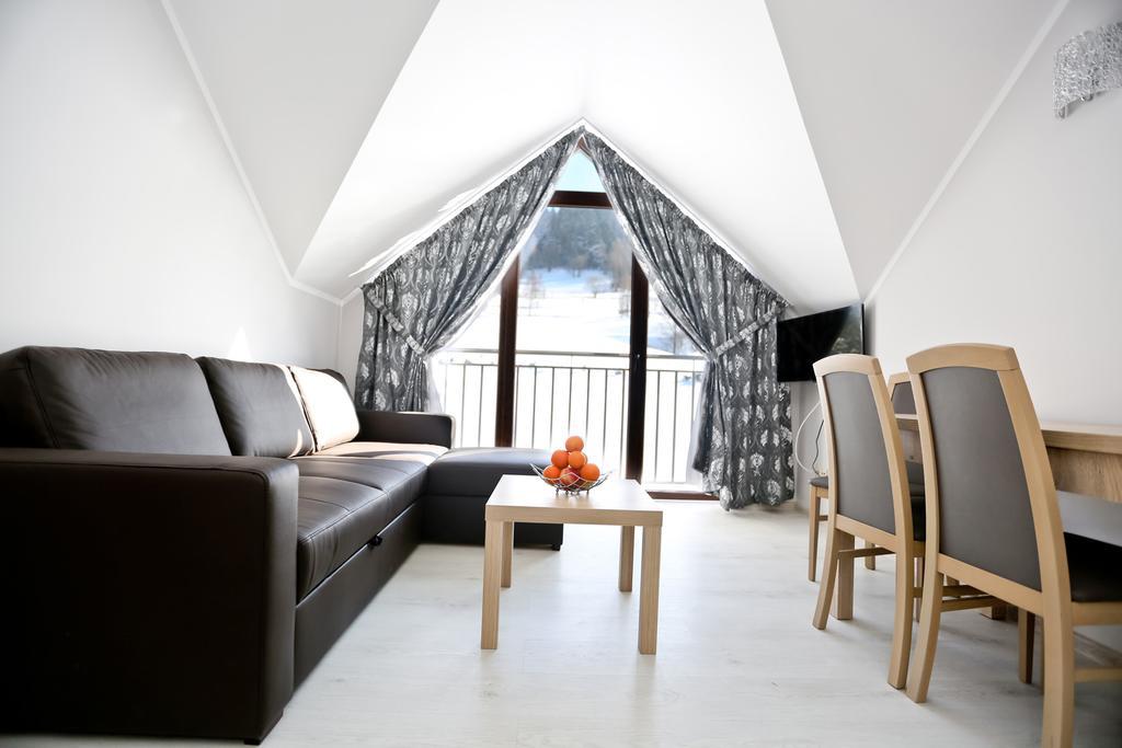 Apartamenty Pod Skrzycznem Щирк Екстериор снимка